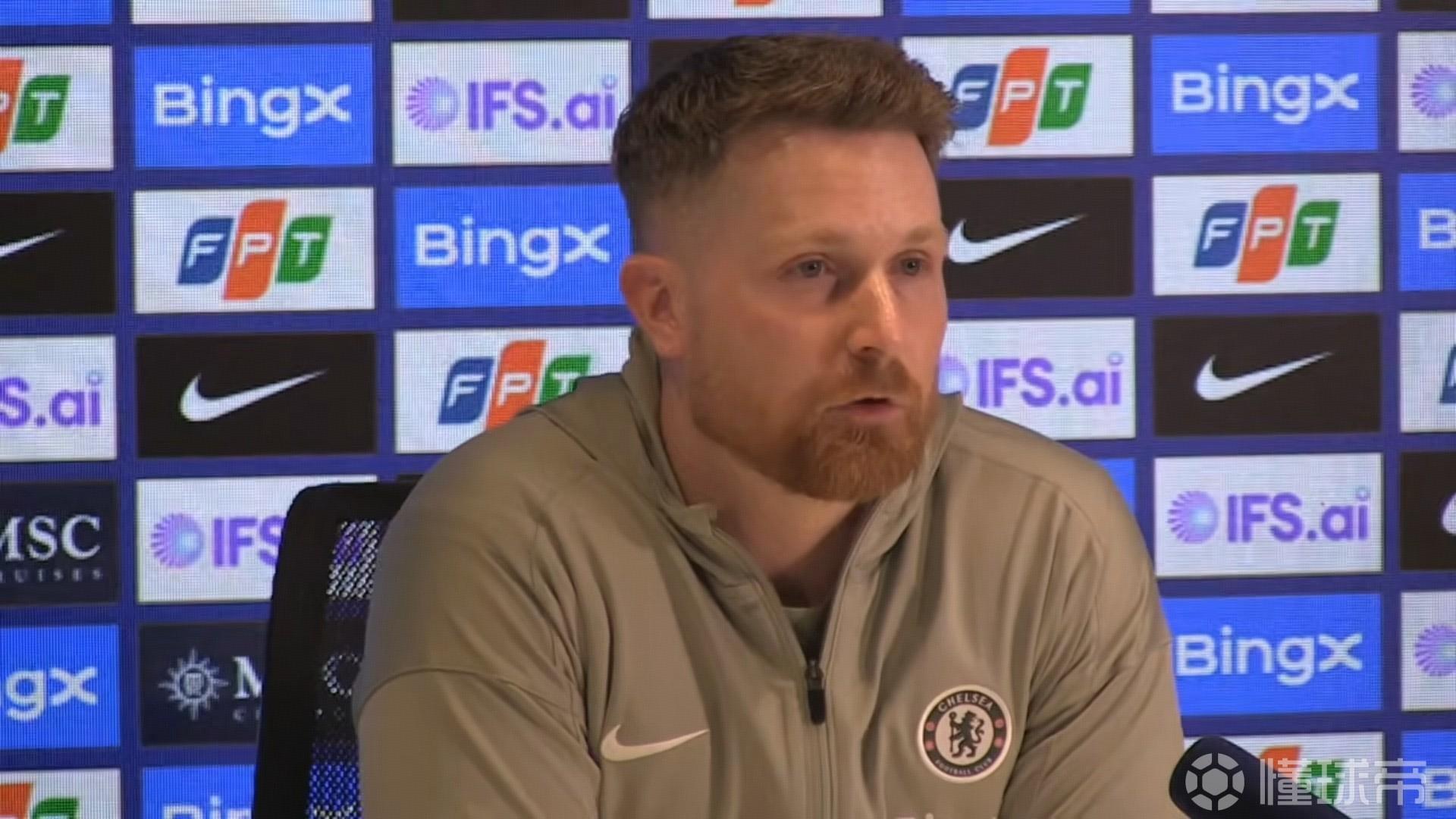 麥克法蘭：德里在場(chǎng)上時(shí)的表現(xiàn)很好；前15分鐘的表現(xiàn)不可接受